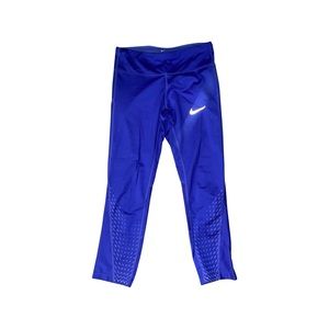 Womens Nike crop leggings